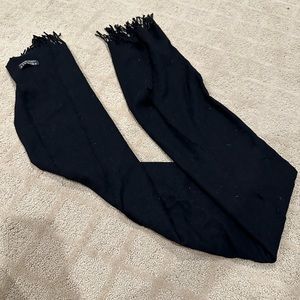 Amicale cashmere scarf